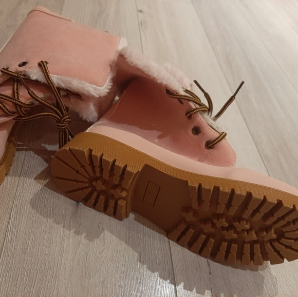 Combat pink boots - Picture 4 of 4